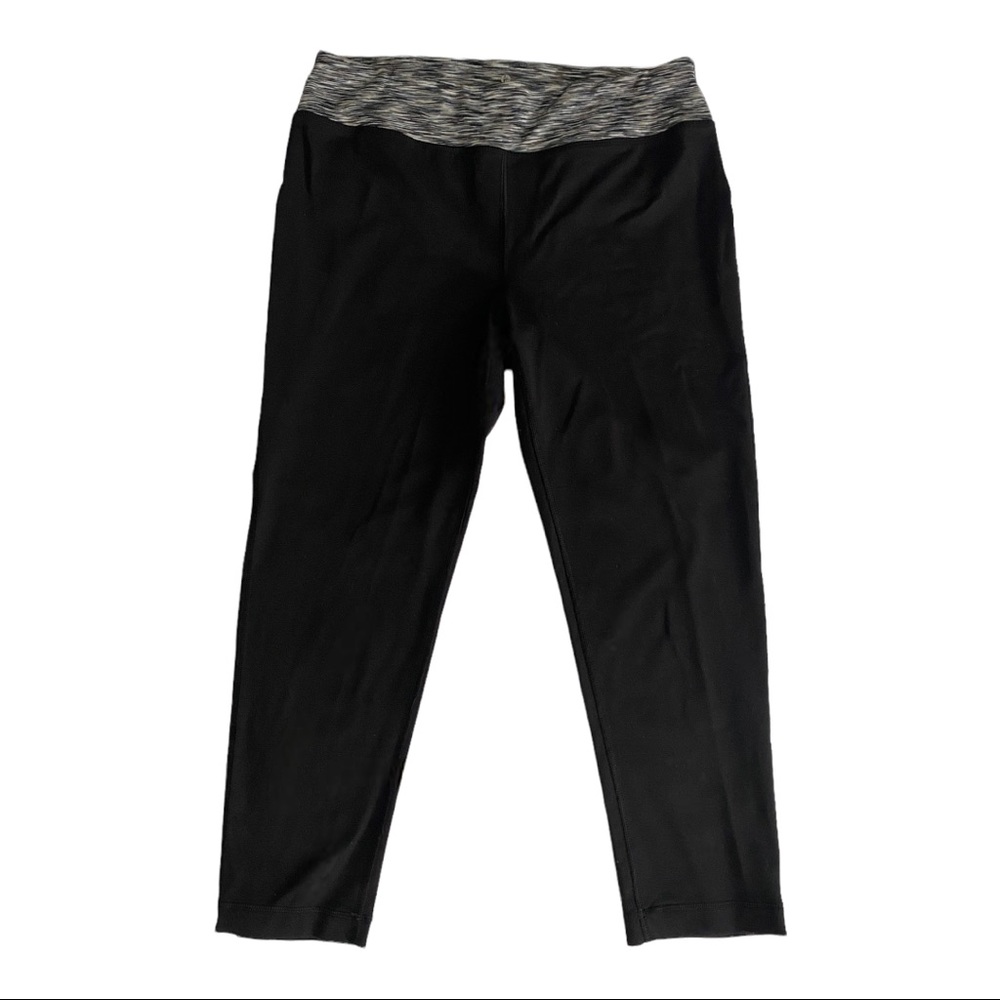 90 Degree Women’s Cropped Black Workout/Running Leggings Size Medium